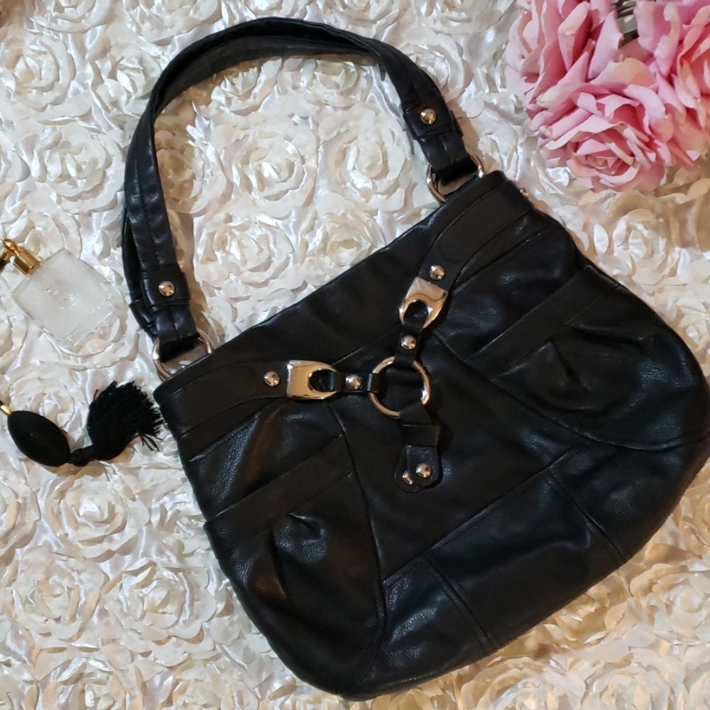 B.MAKOWSKY LARGE BLACK LEATHER/SILVER SHOULDER BAG